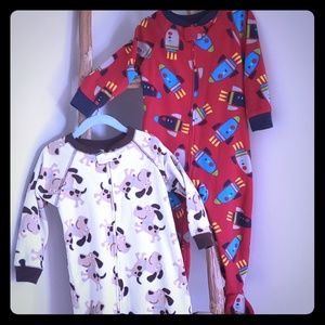 Bundle of 2 24mos Carter's footie PJs